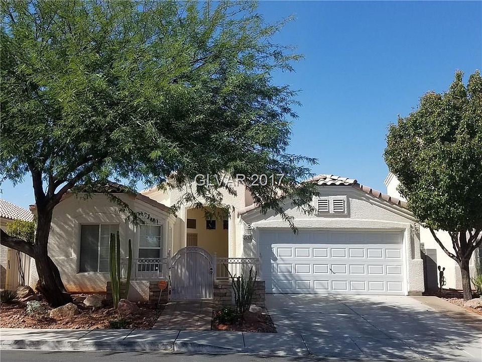 1st image of 1543 Dusty Canyon St