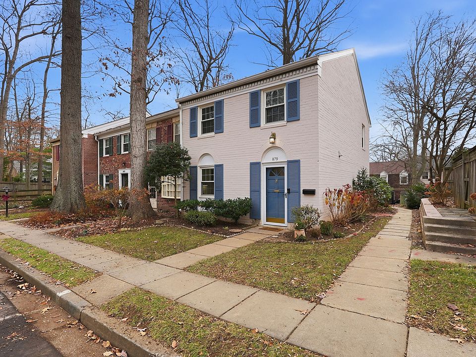 1st image of 879 Azalea Dr