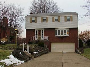 139 Maryland Dr, Carnegie, PA 15106