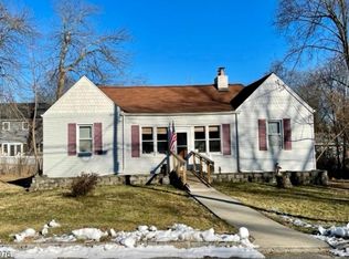 98 Flemington Dr, Parsippany, NJ 07054