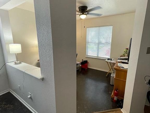 Flex Room: Play room or office!