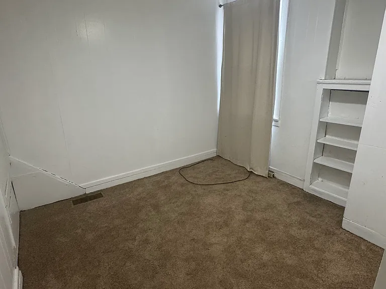 227 Chesterfield Rd — Photo 9