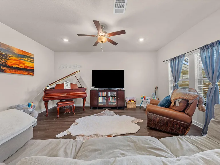 236 Lazy Lizzy Rd — Photo 12