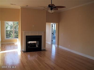 4th image of 740 Creekway Circle SE