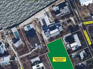 Seaview Walk, Sayville, NY 11782