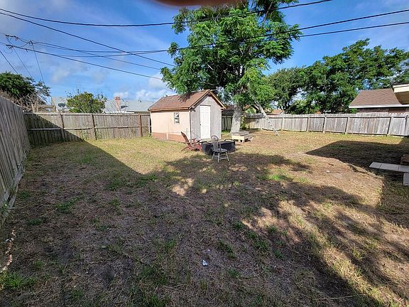 4th image of 741 Briston Dr