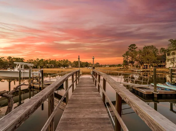 3516 Henrietta Hartford Rd, Mount Pleasant, SC 29466