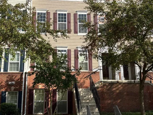5513 Lanier Ave #351, Suitland, MD 20746