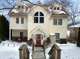 1 Hillside Rd, Denville, NJ 07834