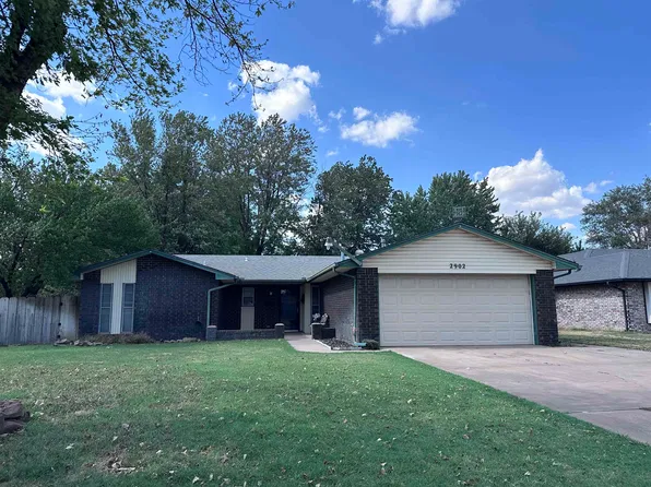 2902 Sunnybrook Ln, Enid, OK 73703