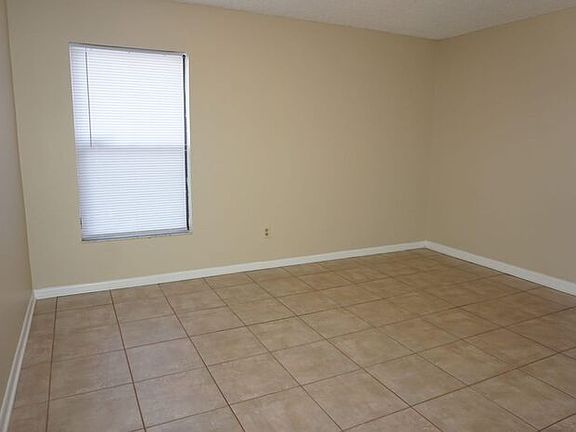 4th image of 8524 Colony Pine Cir W