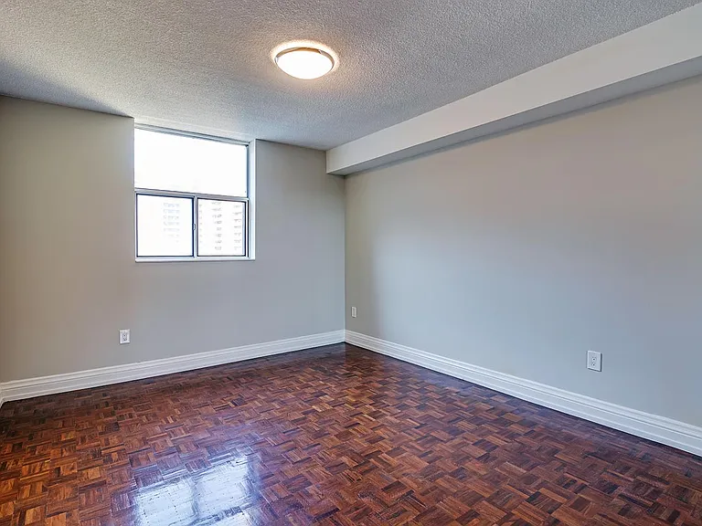 10 Macey Ave — Photo 34
