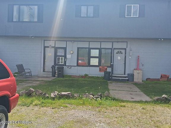 4th image of 253 Old Steese Hwy