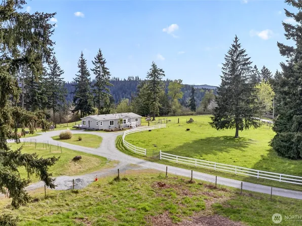 41419 94th Avenue E, Eatonville, WA 98328