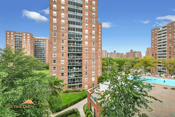 Sold by MJR Real Estate | media 39