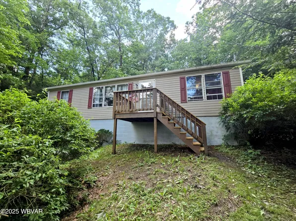 1428 Ridge Rd, Jersey Shore, PA 17740