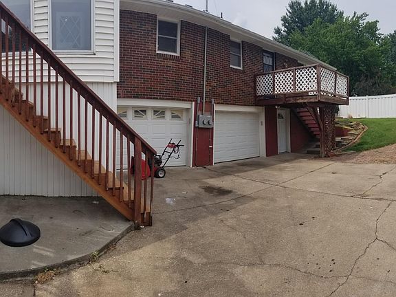 3rd image of 4301 S Canterbury Pl