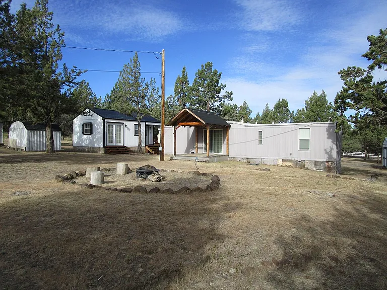 6760 SE Canyon Rd — Photo 17