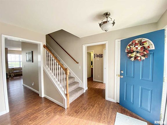 5th image of 10500 N Manchester Dr