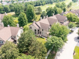 1N639 Augusta Ct, Winfield, IL 60190