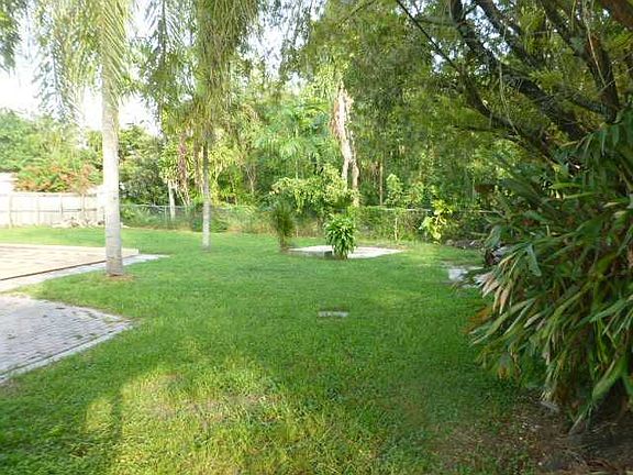 5th image of 9338 Dominican Dr