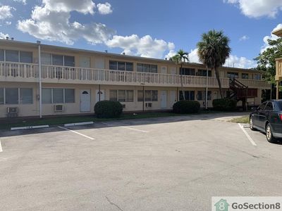 280 SW 11th Ave APT 15, Hallandale, FL, 33009