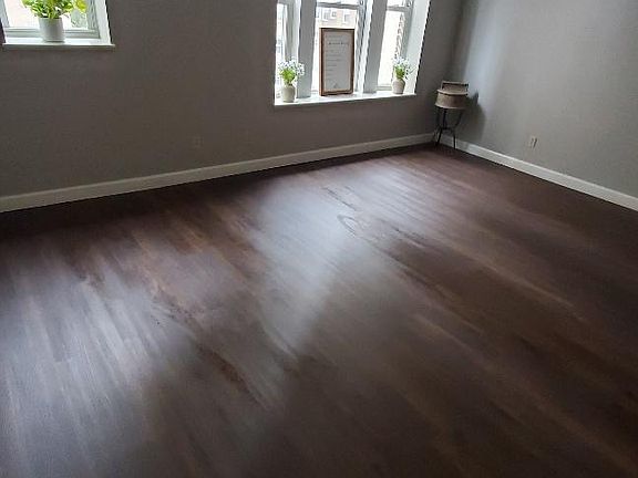 3rd image of 5316-5320 Pershing Ave #506