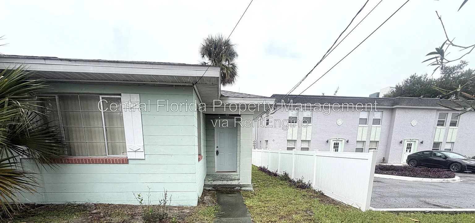 Studio, 1.0 bath, 315 sqft, $1,049 — Photo 2