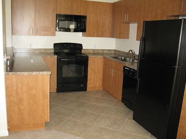 1st image of 1531 W Lemon St APT 3304