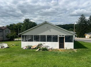 35 Robinson Run Rd, Mc Donald, PA 15057