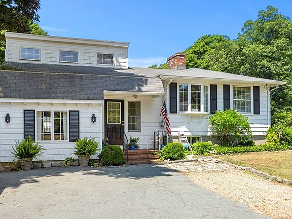 4th image of 74 Brimbal Ave