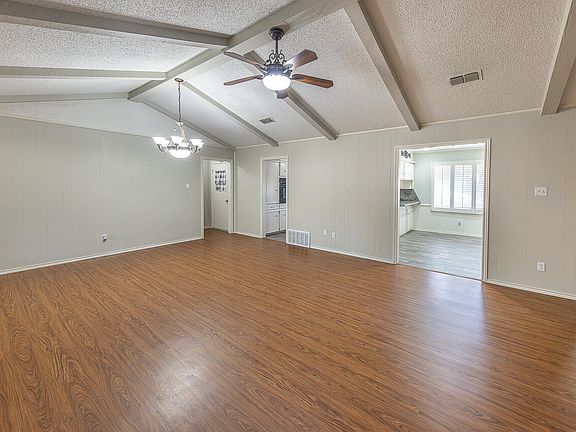 5th image of 8012 Bangor Ave