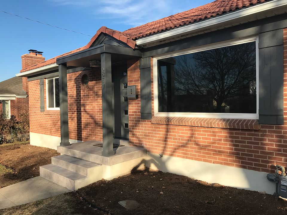 1st image of 2247 E Downington Ave