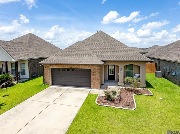 4734 Belle Vue Dr, Addis, LA 70710