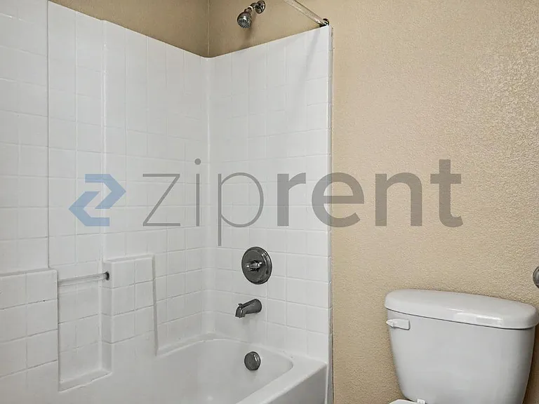9749 Shanelyn Way — Photo 47