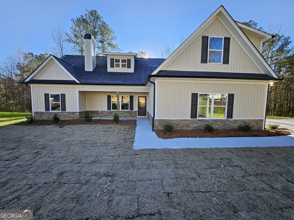 137 Eberhart Dr, Hiram, GA 30141