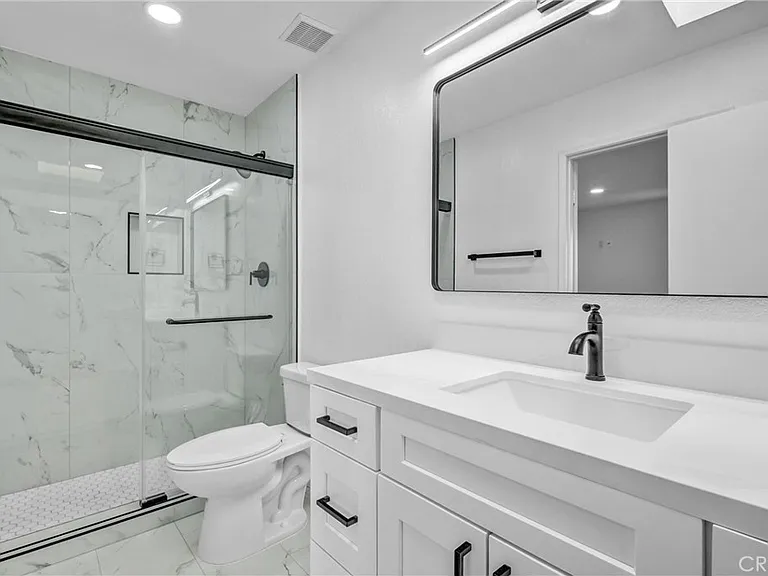 13750 Hubbard St #77 — Photo 19
