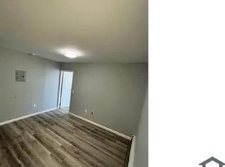 517 E Main St #3F, Bridgeport, CT 06608