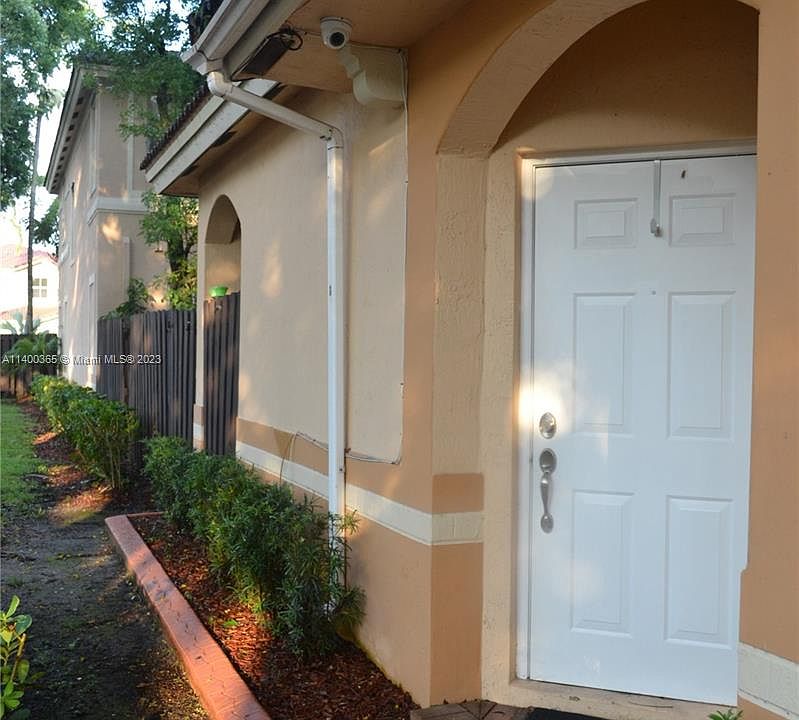 Kendall Breeze Apartments Miami, FL Zillow