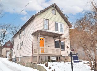 2414 N Weil St, Milwaukee, WI 53212