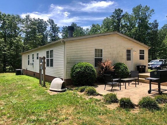 2nd image of 363 Honey Bee Ln