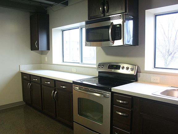 2nd image of 2224 Y St #200