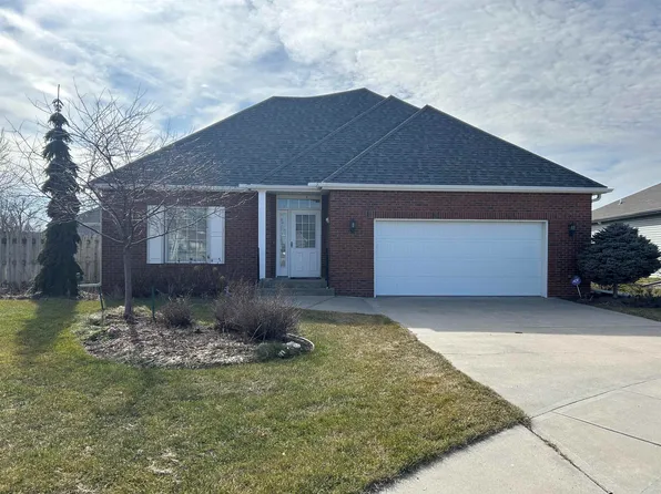 4925 Tallgrass Pl, Columbus, NE 68601