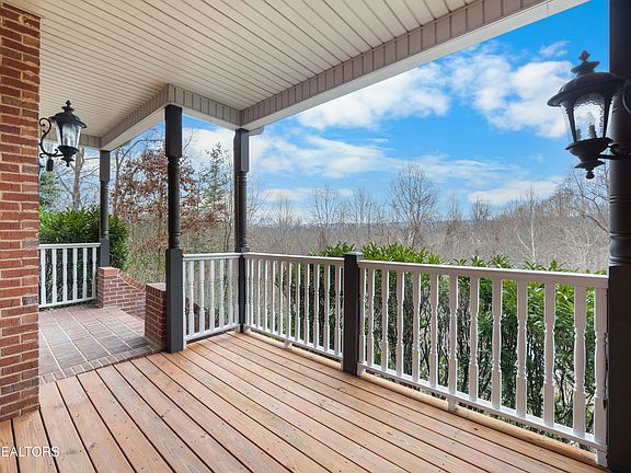 2nd image of 213 Whippoorwill Dr