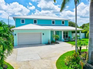 19298 Gulfstream Dr, Jupiter, FL 33469