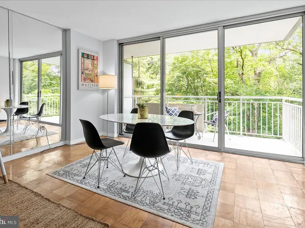 3001 Veazey Ter NW APT 322, Washington, DC 20008