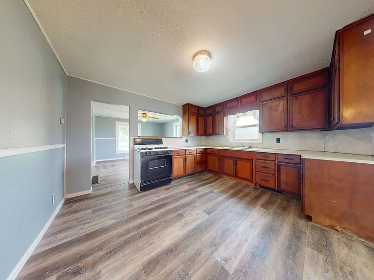 653 County Road 801 — Photo 5