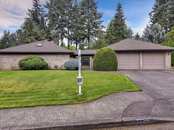 3rd image of 13955 SW Hiteon Dr