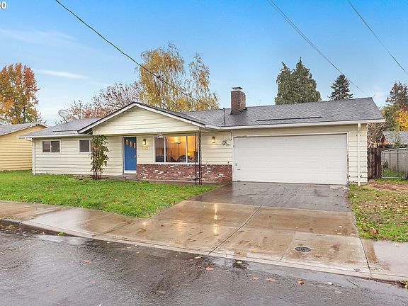 2nd image of 1263 SE Alder St