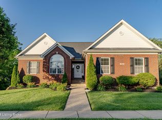 434 Lincoln Station Dr, Simpsonville, KY 40067